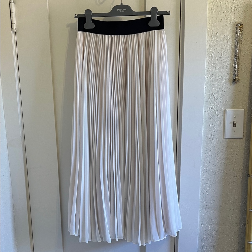 ABS Women's Black and White Pleated Skirt